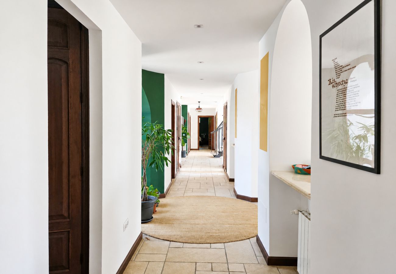 Villa en Mijas Costa - Villa rural de cuatro dormitorios y piscina privada.