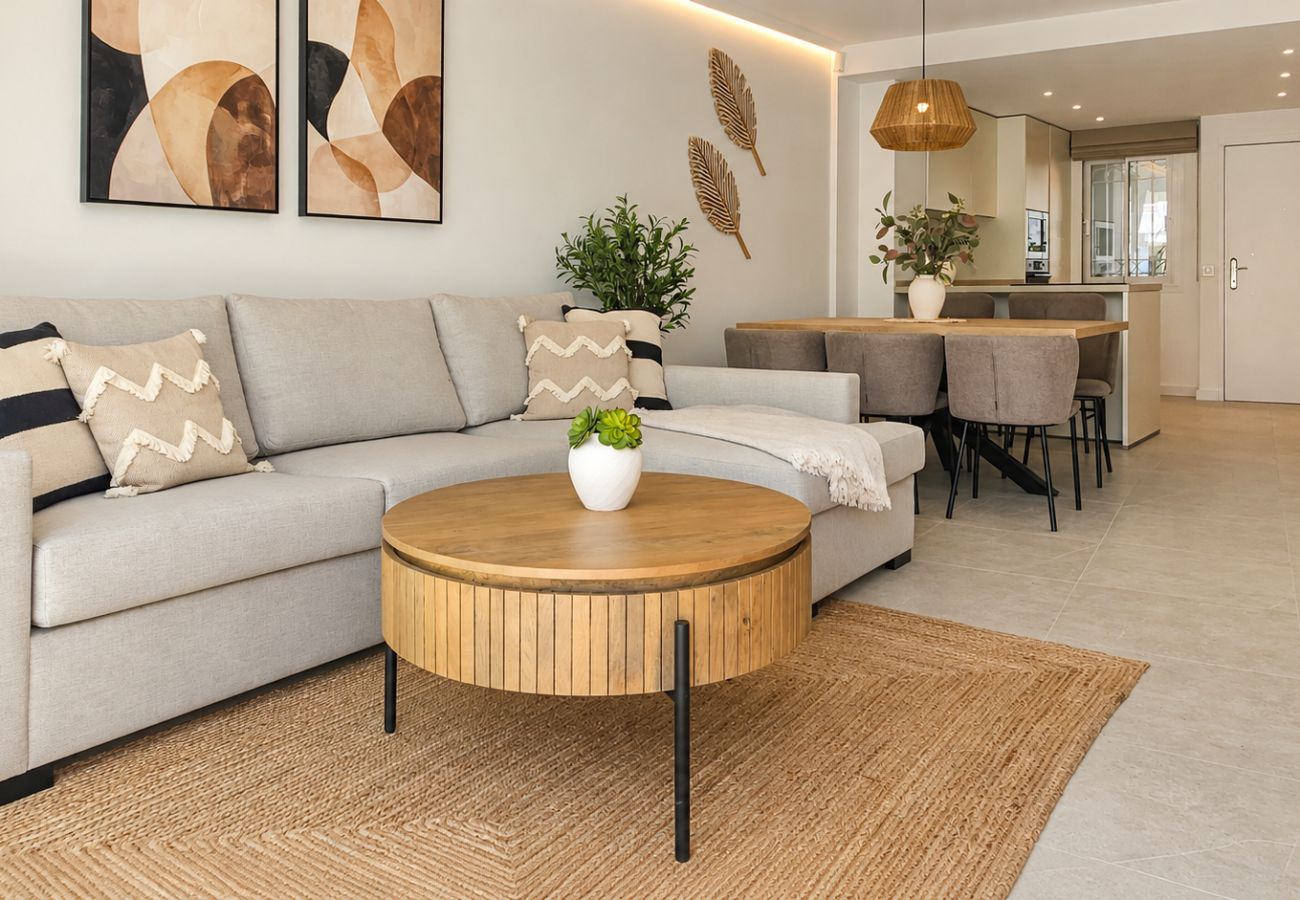 Apartamento en Mijas Costa - Precioso apartamento con piscina y vistas al mar