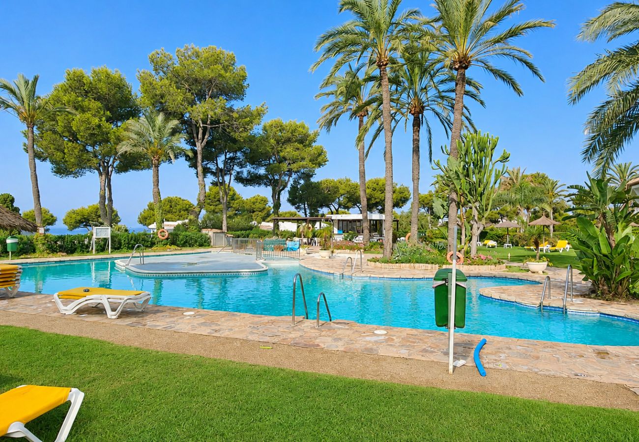 Apartamento en Mijas Costa - Precioso apartamento con piscina y vistas al mar