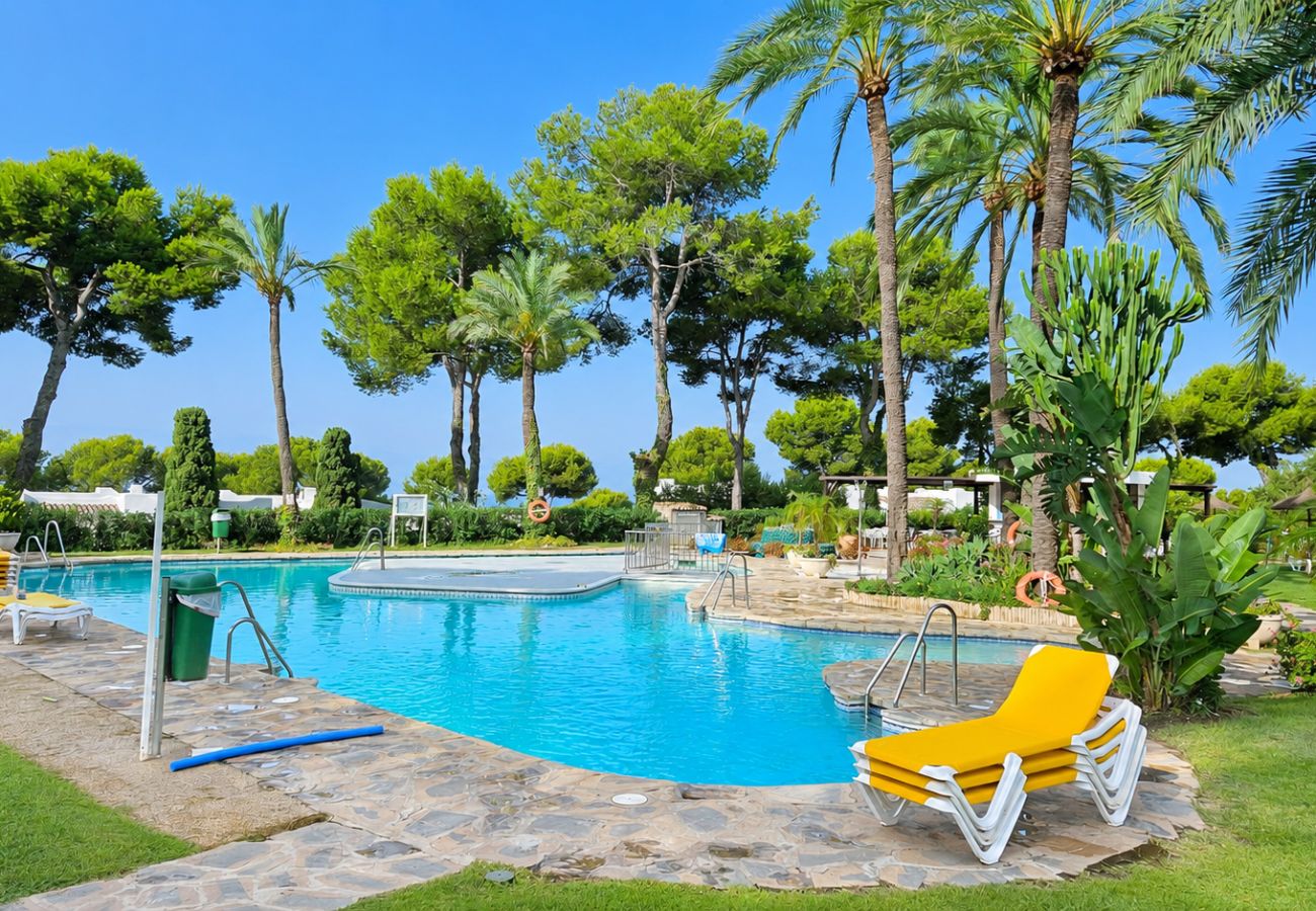 Apartamento en Mijas Costa - Precioso apartamento con piscina y vistas al mar