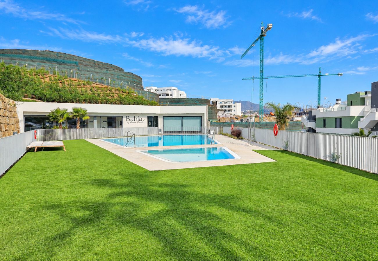 Apartamento en Mijas Costa - Apartamento de dos dormitorios en primera línea de golf
