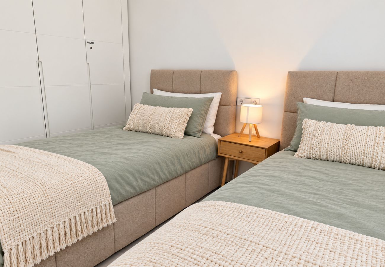 Apartamento en Mijas Costa - Apartamento de dos dormitorios en primera línea de golf