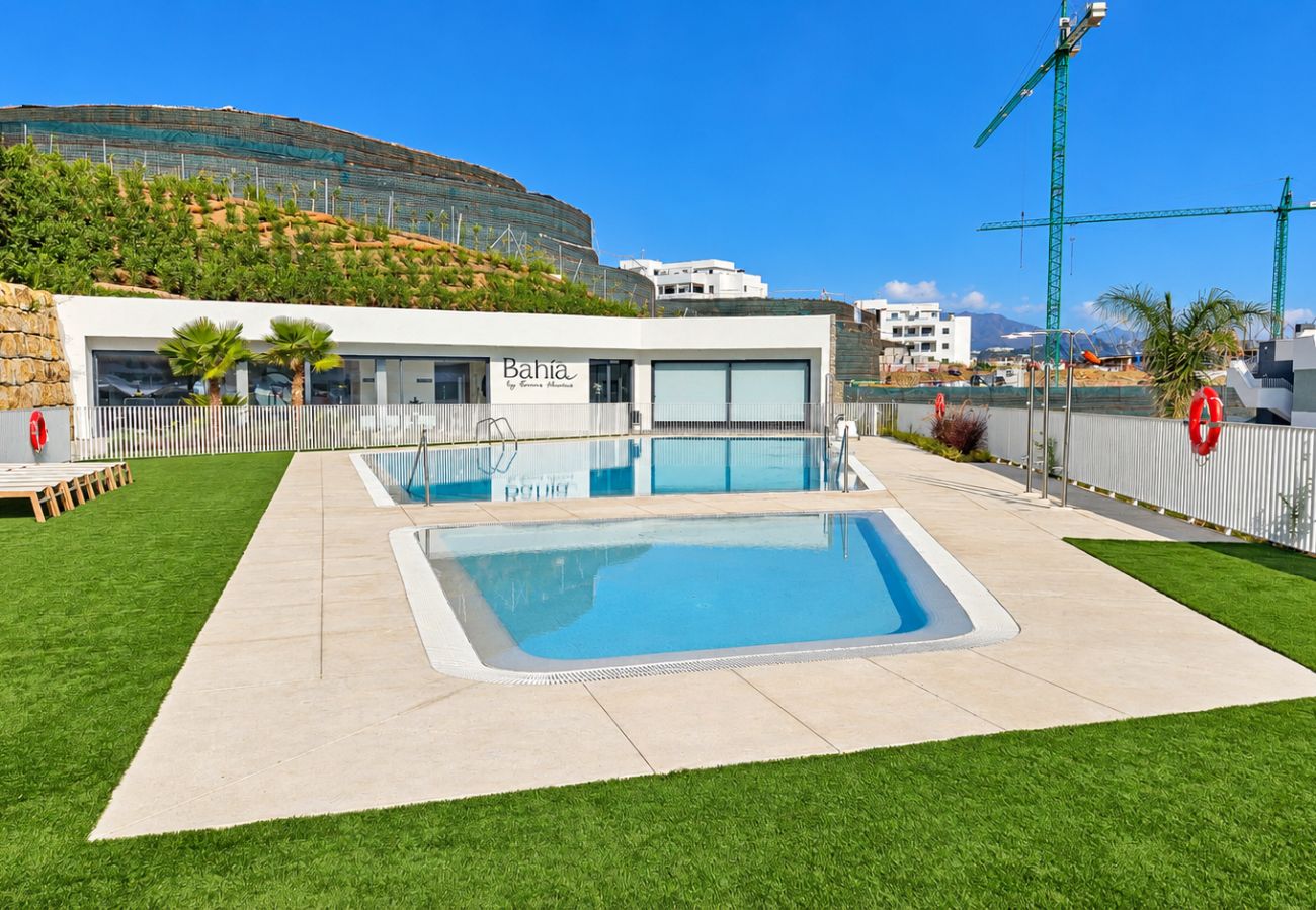 Apartamento en Mijas Costa - Apartamento de dos dormitorios en primera línea de golf