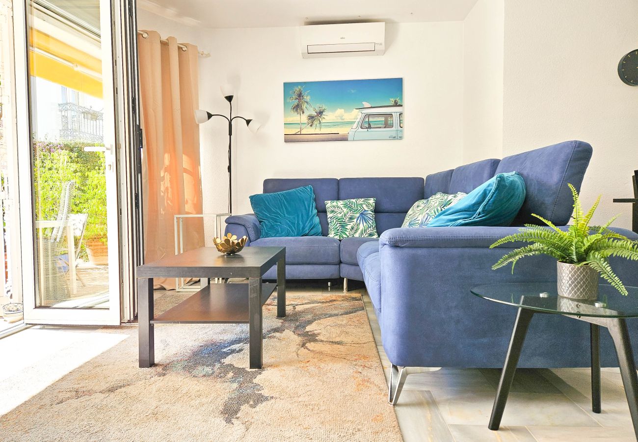 House in La Cala de Mijas - 3 Bed Townhouse roof terrace 100m to the beach