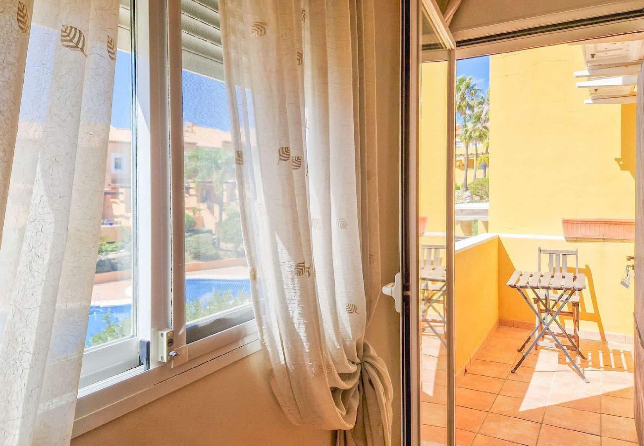 Terraced House in Mijas Costa - 3 bed in Los Jarales Calahonda close to the beach