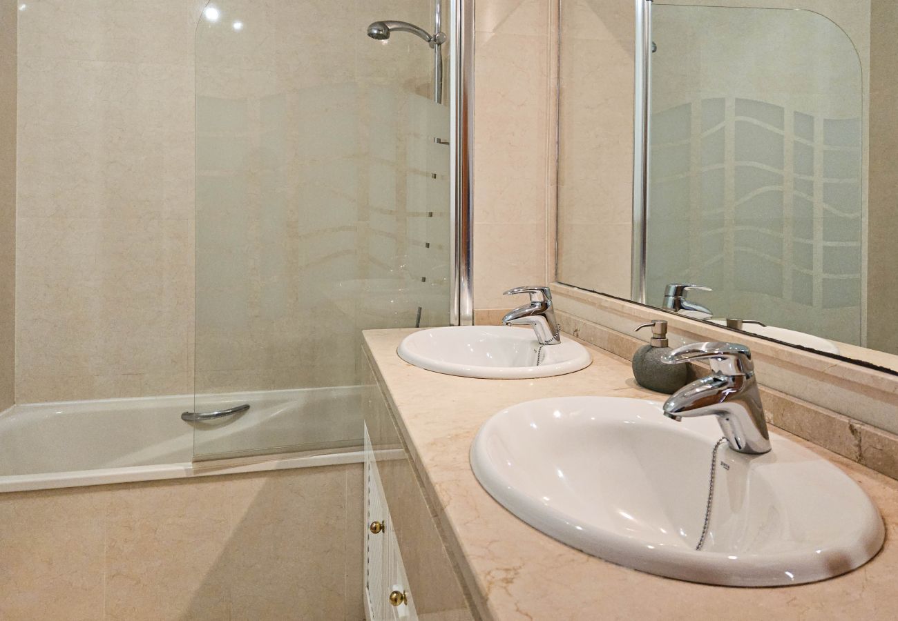 Apartment in La Cala de Mijas - Gorgeous penthouse apt Noria Azul La Cala de Mijas