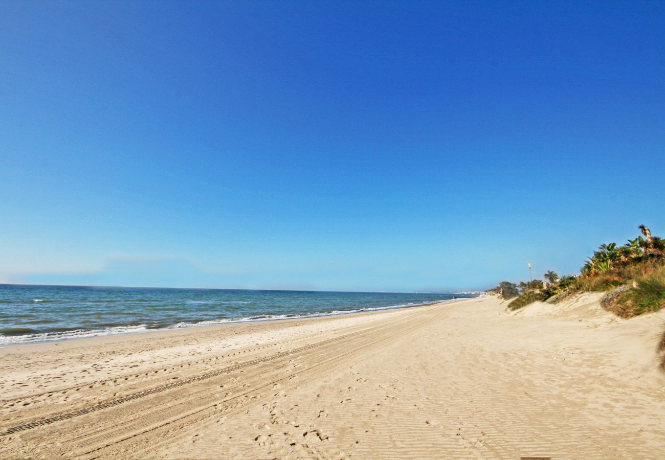 Apartment in Marbella - Stylish Duplex Penthouse Los Lagos de Santa Maria 
