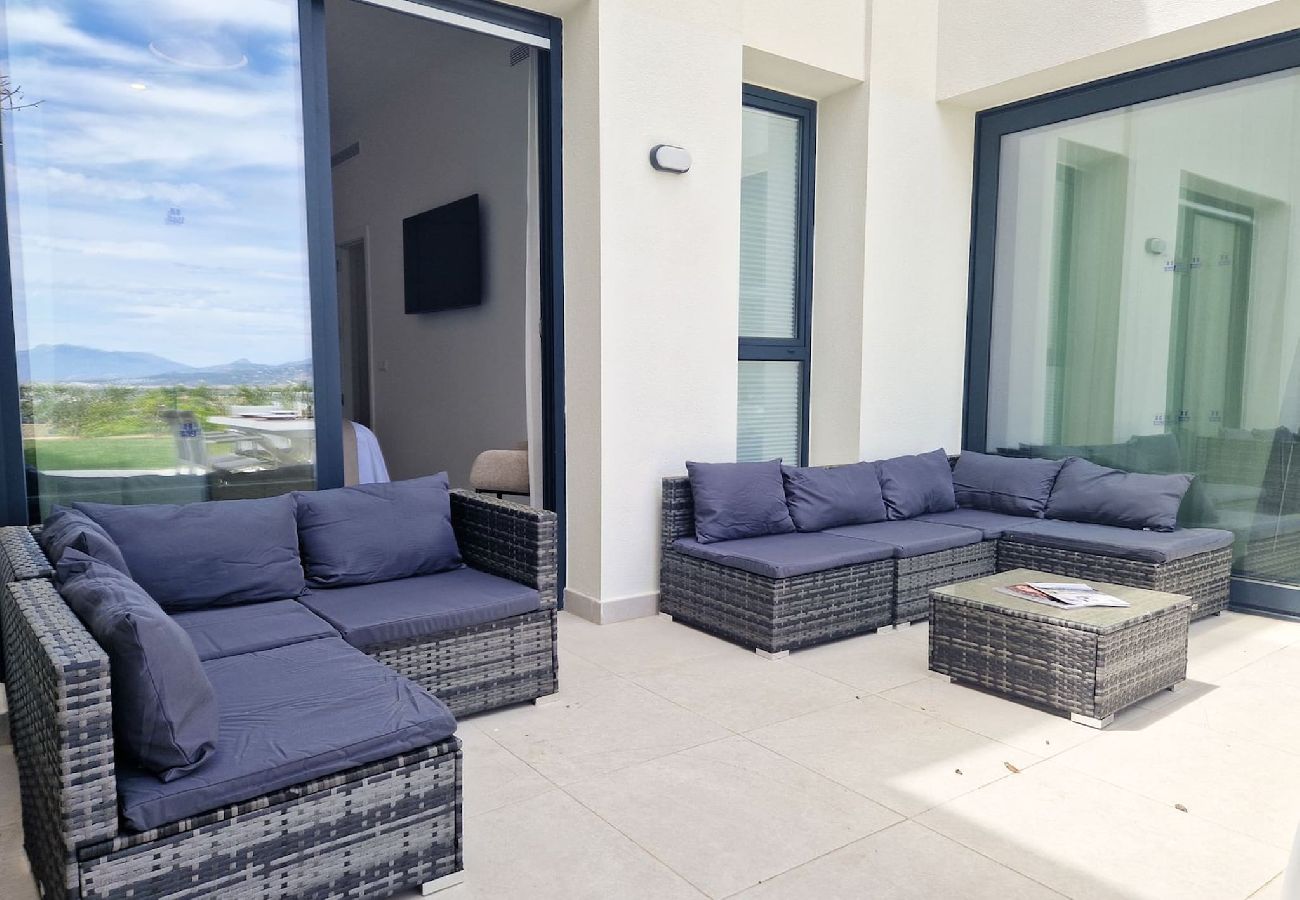 Terraced House in Casares - Stylish Townhouse @ Finca Cortesin Golf Resort