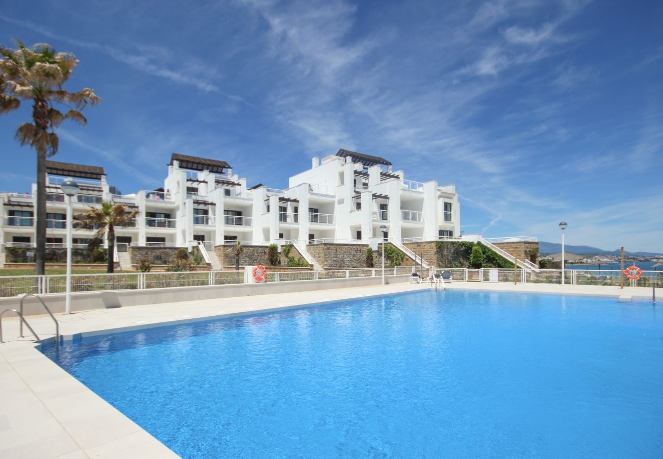 Apartment in Casares - Beachfront Penthouse with Sea Views, Hot Tub, BBQ 