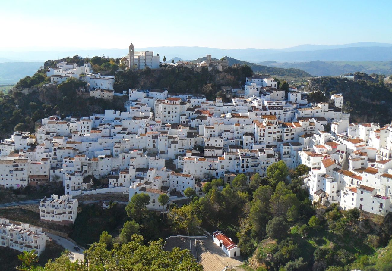 Apartment in Istán - 2 bed duplex penthouse with stunning views, Istan 