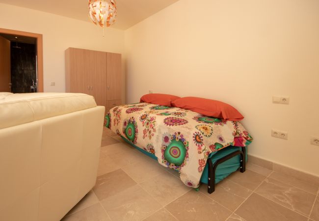 Terraced House in Manilva - Spacious townhouse with stunning views, Manilva  Terraced House in Manilva - Spacious townhouse with stunning views, Manilva