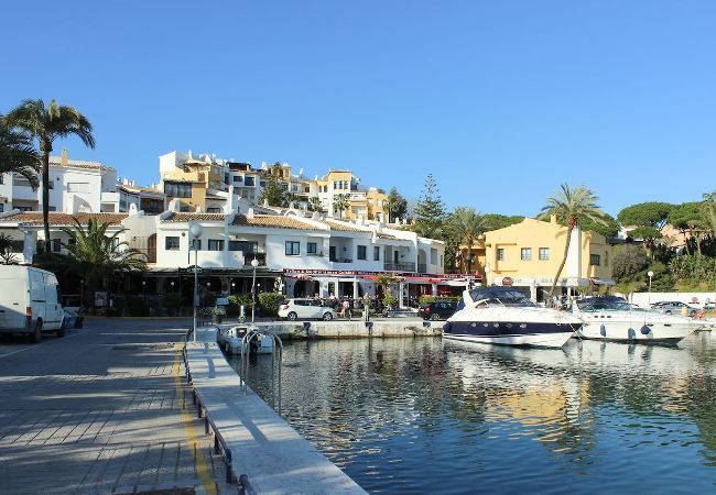 Apartment in Marbella - Delightful Apartment Close to Golf and Beach  Apartment in Marbella - Delightful Apartment Close to Golf and Beach