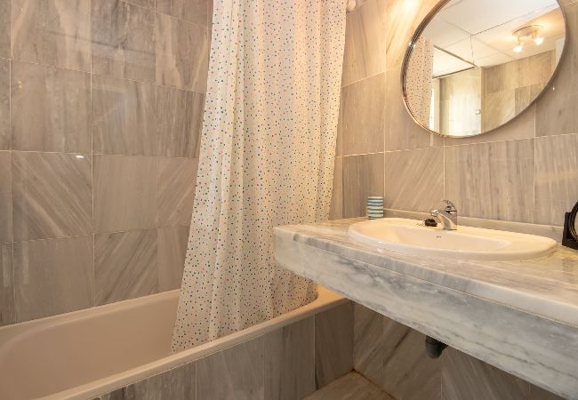 Apartment in Marbella - Delightful Apartment Close to Golf and Beach  Apartment in Marbella - Delightful Apartment Close to Golf and Beach