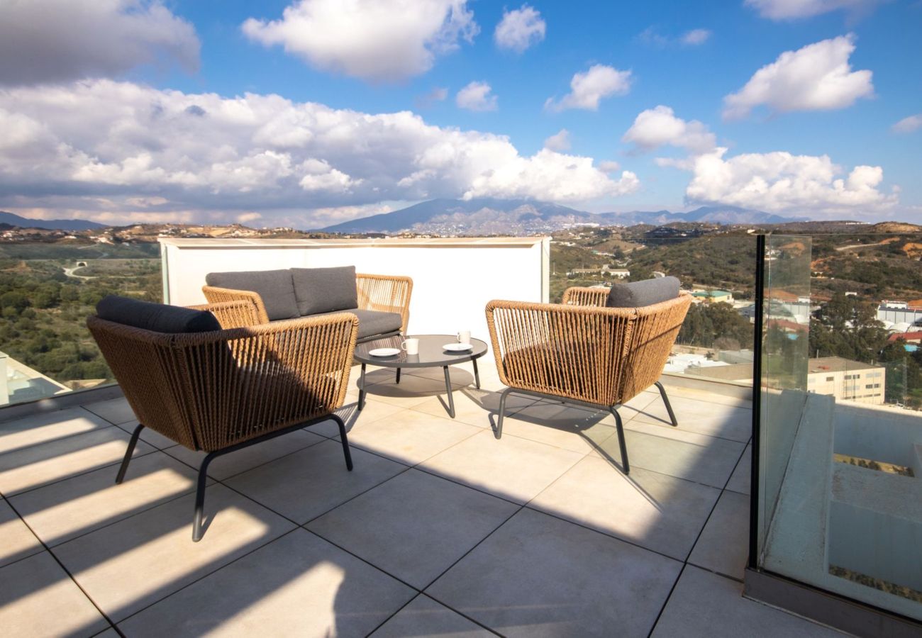 Apartment in La Cala de Mijas - Modern 3 bed in Casa Banderas, La Cala De Mijas 
