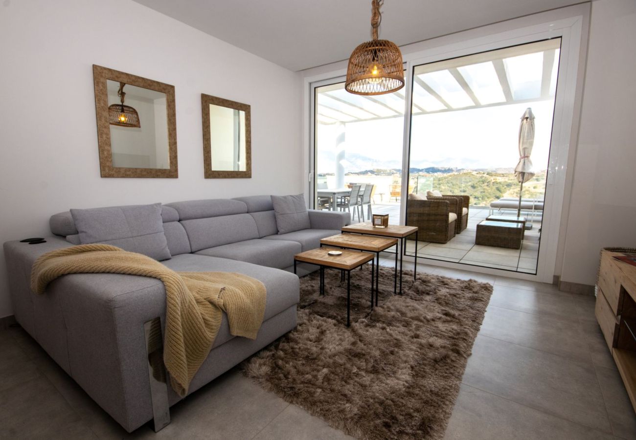 Apartment in La Cala de Mijas - Modern 3 bed in Casa Banderas, La Cala De Mijas 