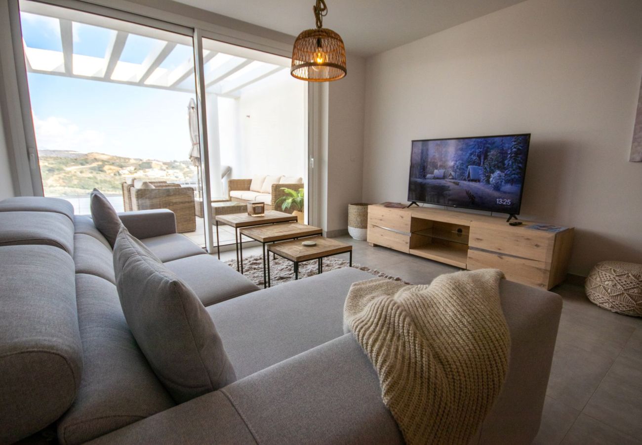 Apartment in La Cala de Mijas - Modern 3 bed in Casa Banderas, La Cala De Mijas 