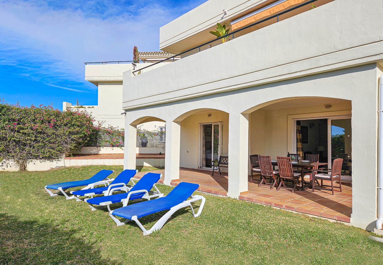 Apartment in Marbella - Garden floor apt, Ocean Pino Golf, Cabopino 