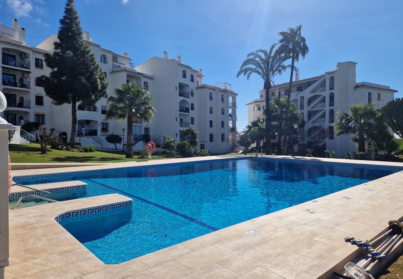 Apartment in Mijas Costa - Riviera del Sol, walking distance to the beach 