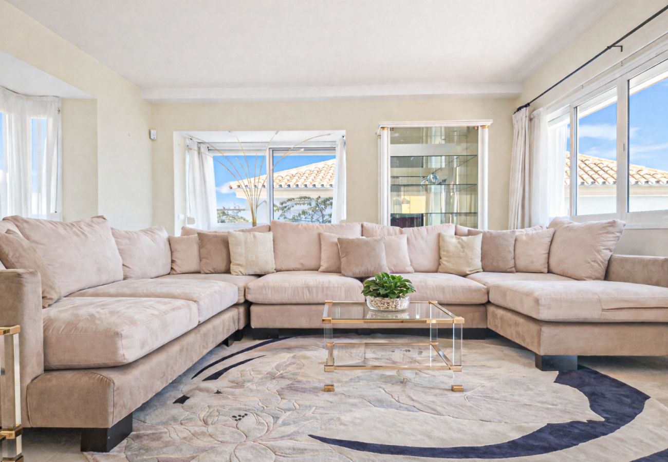 Villa in Mijas Costa - Villa with private pool near La Cala Golf Resort 