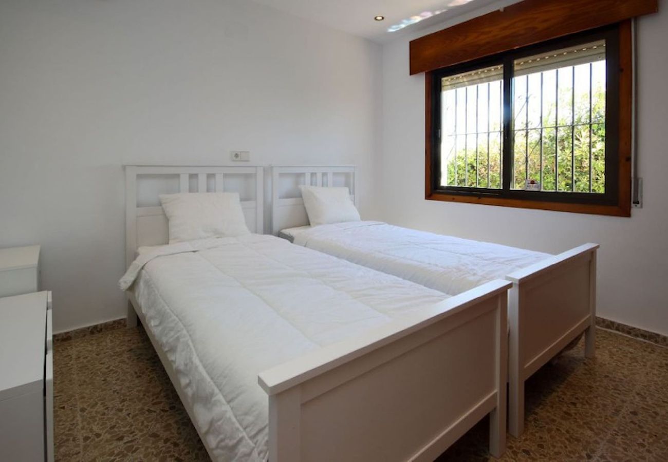 Villa in Mijas Costa - Superb holiday villa close to the sea near La Cala 