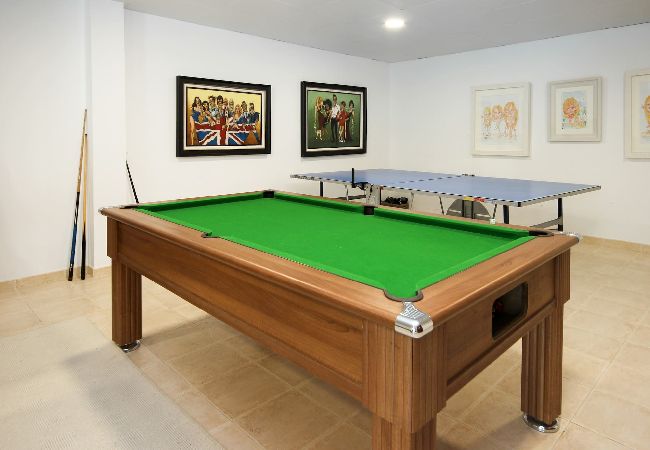 Villa in Mijas Costa - Fantastic 5 bedroom villa with private pool close to the sea in Mijas Costa Villa in Mijas Costa - Fantastic 5 bedroom villa with private pool close to the sea in Mijas Costa