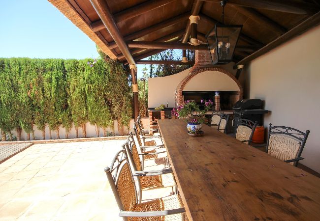 Villa in Mijas Costa - Fantastic 5 bedroom villa with private pool close to the sea in Mijas Costa Villa in Mijas Costa - Fantastic 5 bedroom villa with private pool close to the sea in Mijas Costa