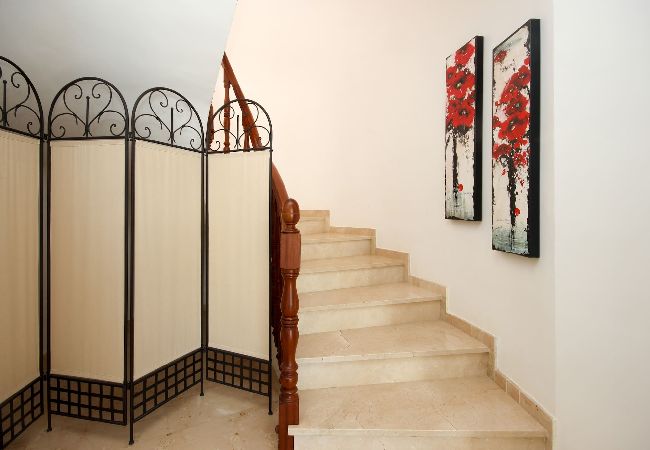 Villa in Mijas Costa - Fantastic 5 bedroom villa with private pool close to the sea in Mijas Costa Villa in Mijas Costa - Fantastic 5 bedroom villa with private pool close to the sea in Mijas Costa