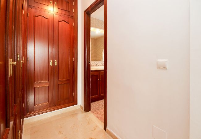 Villa in Mijas Costa - Fantastic 5 bedroom villa with private pool close to the sea in Mijas Costa Villa in Mijas Costa - Fantastic 5 bedroom villa with private pool close to the sea in Mijas Costa