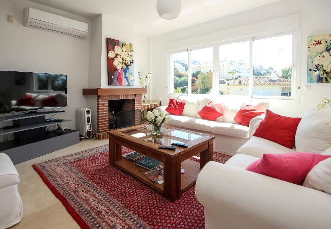 Villa in Mijas Costa - Fantastic 5 bedroom villa with private pool close to the sea in Mijas Costa Villa in Mijas Costa - Fantastic 5 bedroom villa with private pool close to the sea in Mijas Costa