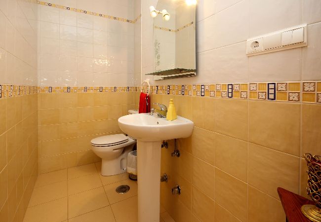 Villa in Mijas Costa - Fantastic 5 bedroom villa with private pool close to the sea in Mijas Costa Villa in Mijas Costa - Fantastic 5 bedroom villa with private pool close to the sea in Mijas Costa