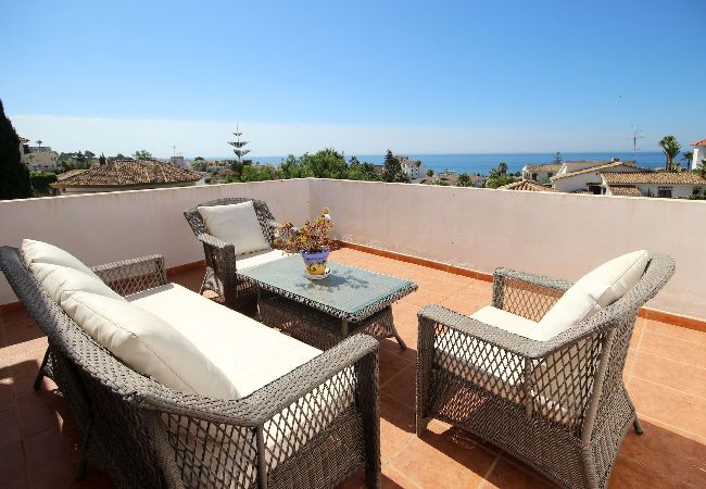 Villa in Mijas Costa - Fantastic 5 bedroom villa with private pool close to the sea in Mijas Costa Villa in Mijas Costa - Fantastic 5 bedroom villa with private pool close to the sea in Mijas Costa