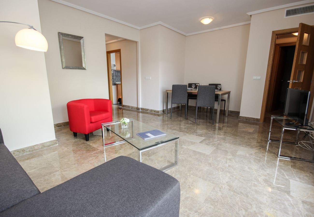 Apartment in Estepona - Modern Apartment in Golf Complex WiFi and Parking 