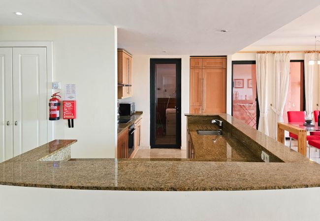 Apartment in Mijas Costa - Two bedroom apartment in Calahonda with sea views Apartment in Mijas Costa - Two bedroom apartment in Calahonda with sea views