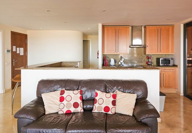 Apartment in Mijas Costa - Two bedroom apartment in Calahonda with sea views Apartment in Mijas Costa - Two bedroom apartment in Calahonda with sea views