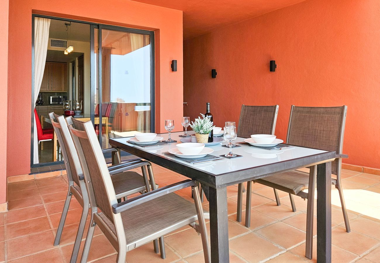 Apartment in Mijas Costa - Two bedroom apartment in Calahonda with sea views