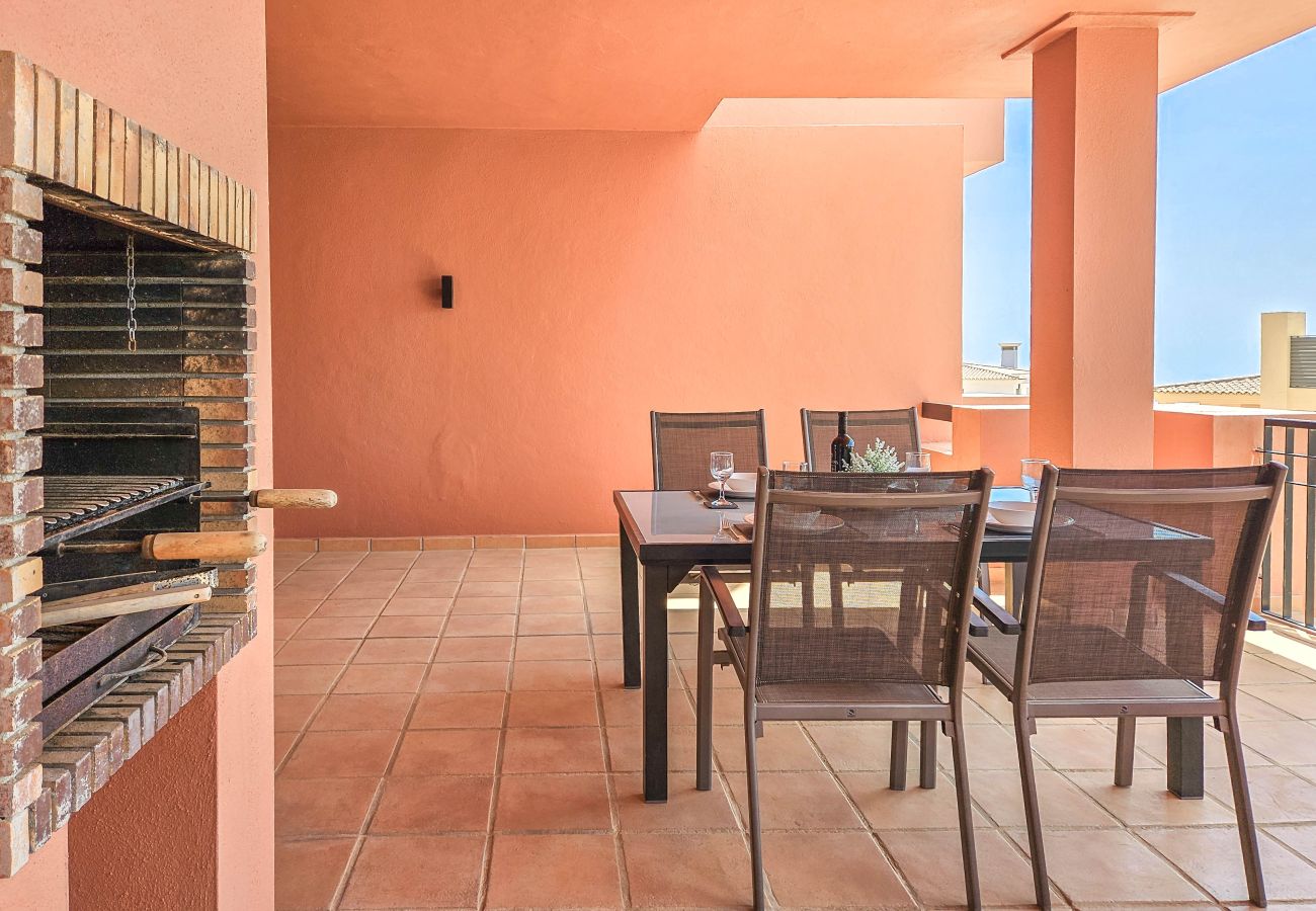 Apartment in Mijas Costa - Two bedroom apartment in Calahonda with sea views