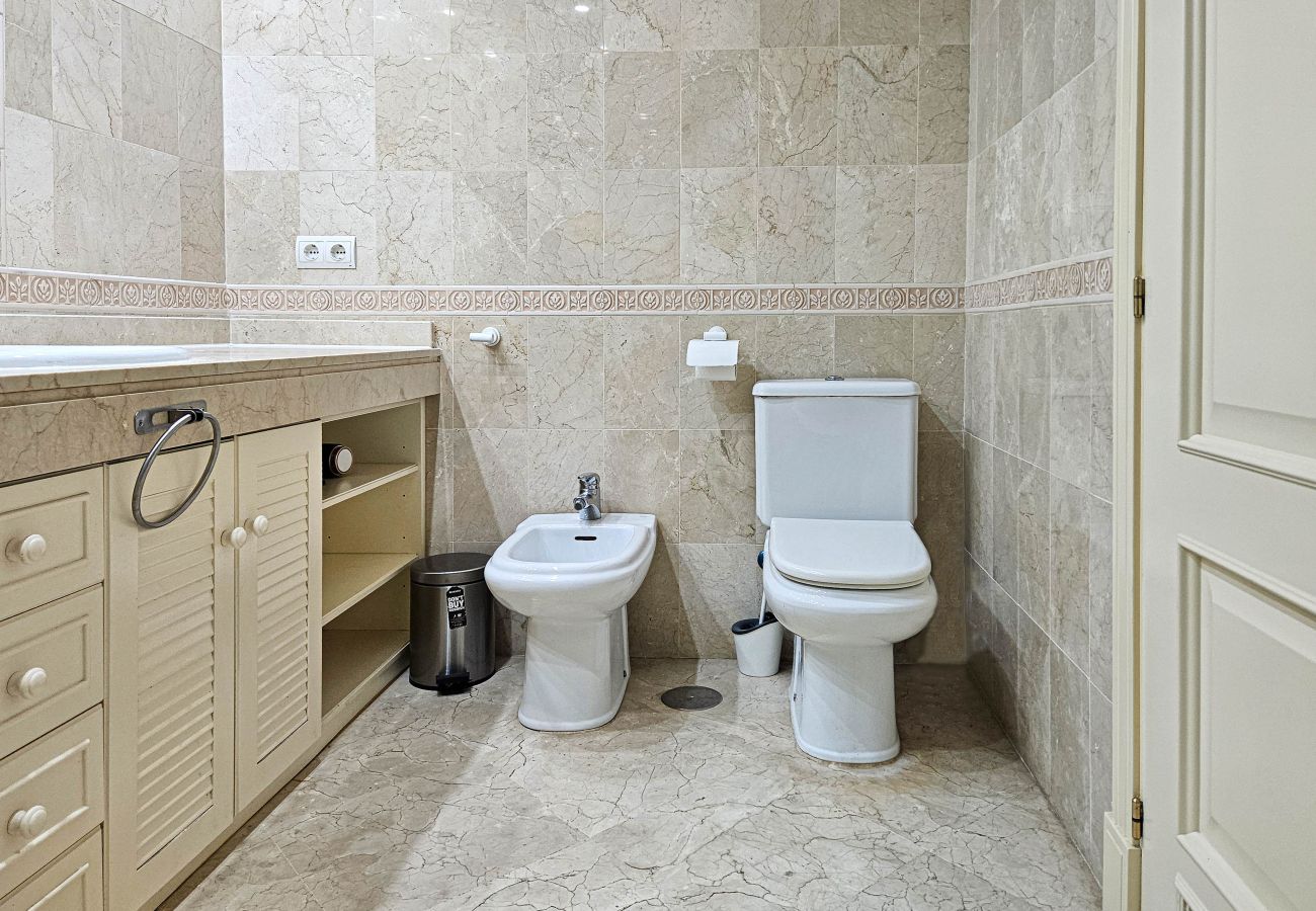 Terraced House in Casares - Spacious 4 Bedroom Townhouse in Bahia de Casares 