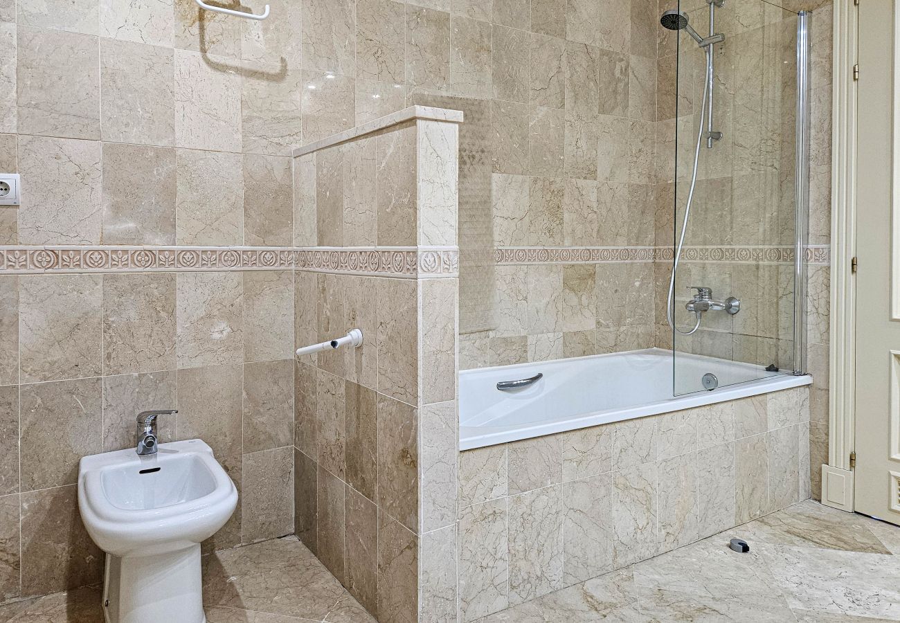 Terraced House in Casares - Spacious 4 Bedroom Townhouse in Bahia de Casares 