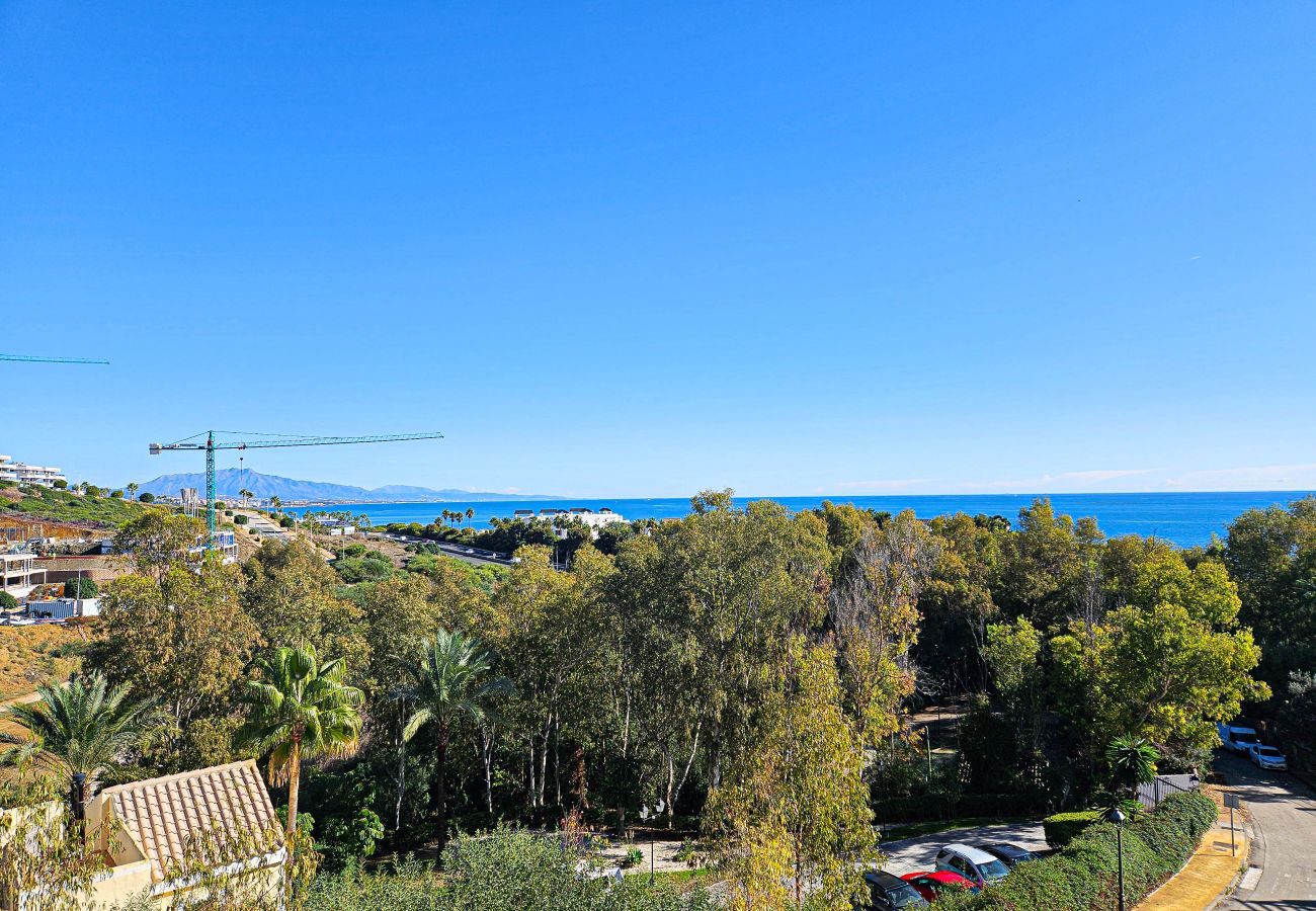 Terraced House in Casares - Spacious 4 Bedroom Townhouse in Bahia de Casares 