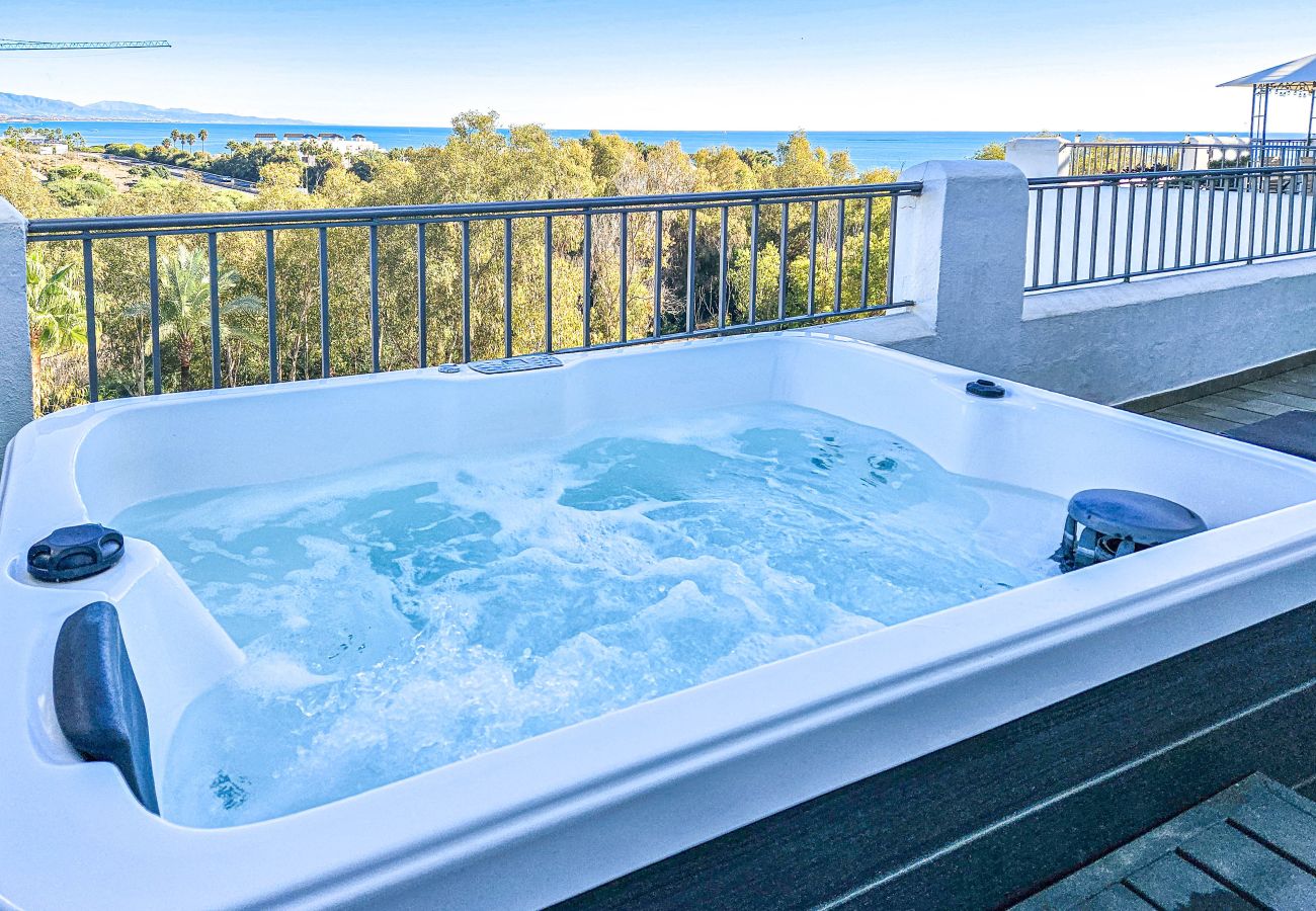 Terraced House in Casares - Spacious 4 Bedroom Townhouse in Bahia de Casares 