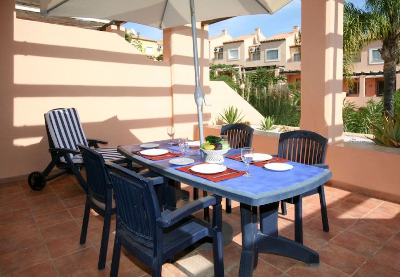 Terraced House in Mijas Costa - Three Bedroom Town House to rent in Calahonda 