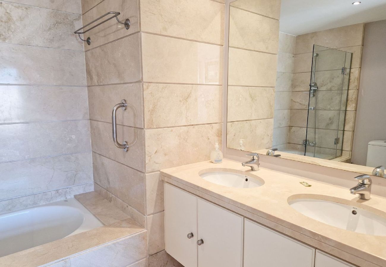 Terraced House in Mijas Costa - Modern comfortable townhouse near La Cala Golf 