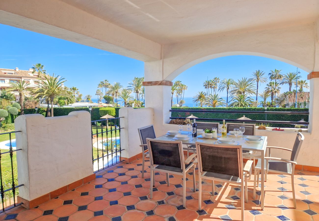 Apartment in San Pedro de Alcántara - Beach front 3 bedroom apartment in San Pedro 