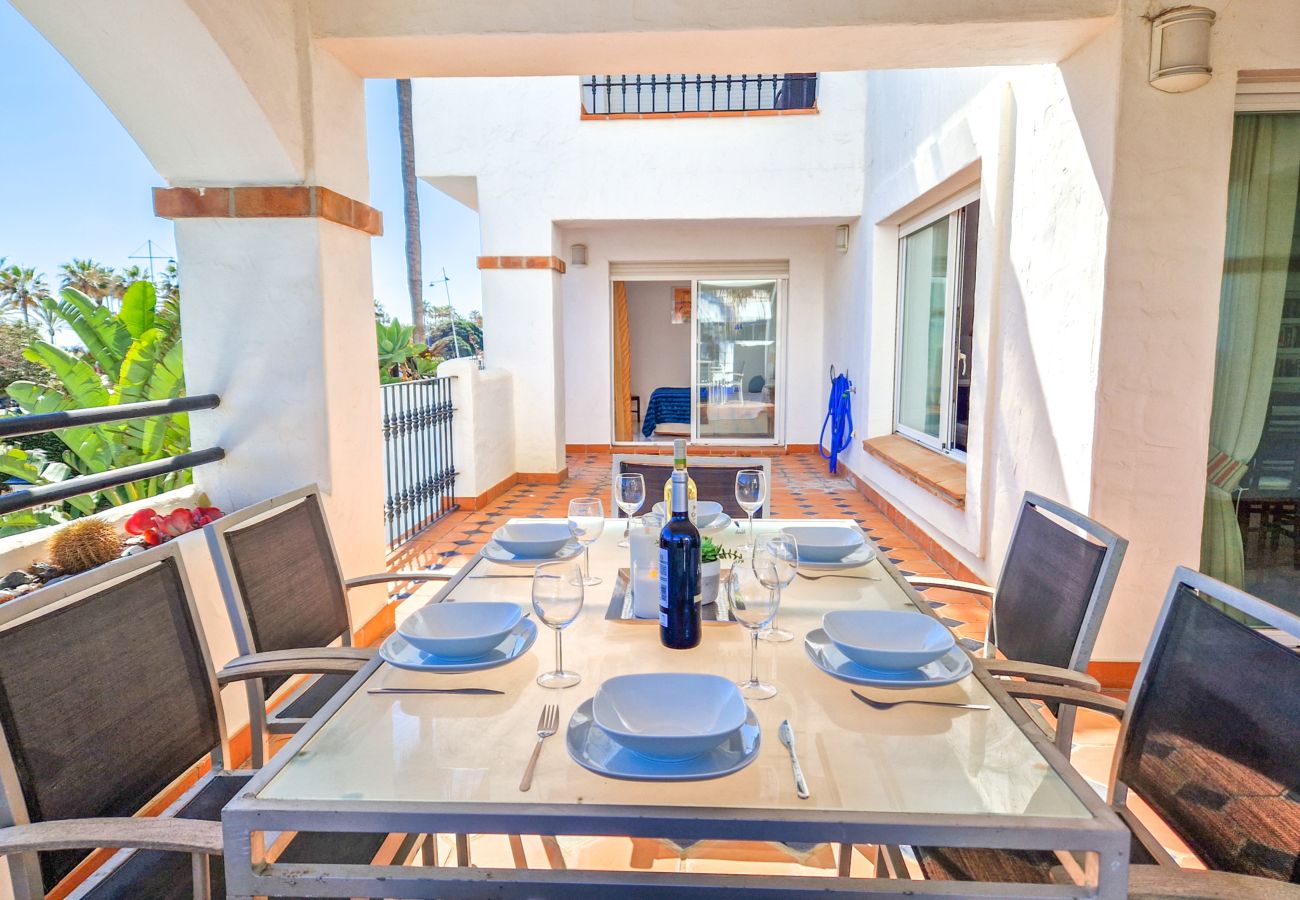 Apartment in San Pedro de Alcántara - Beach front 3 bedroom apartment in San Pedro 