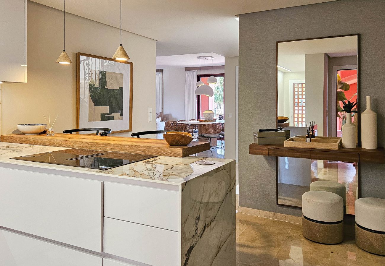Apartment in Marbella - Spacious 4 bedroom duplex apartment, Marbella