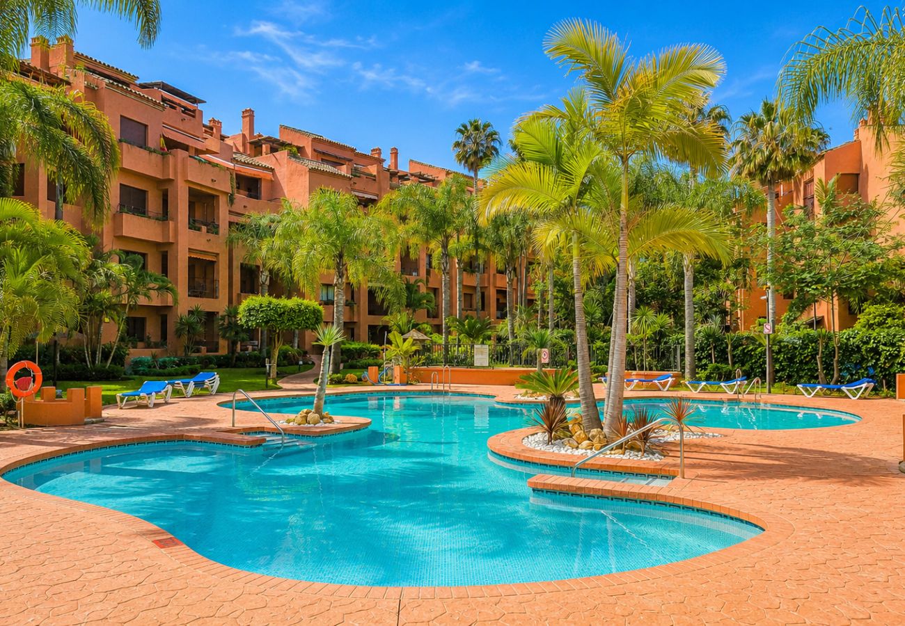 Apartment in Marbella - Spacious 4 bedroom duplex apartment, Marbella
