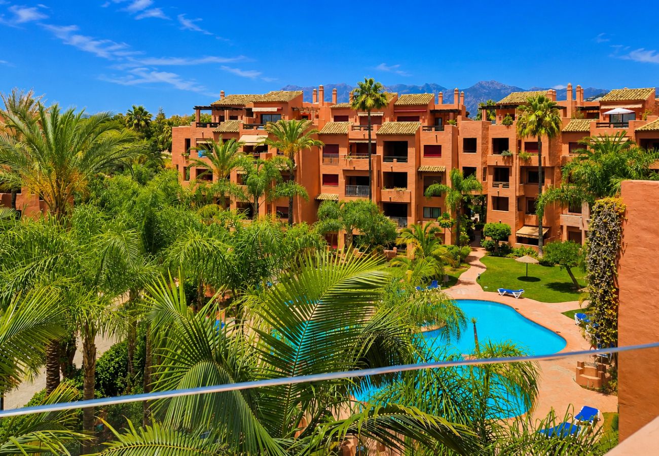 Apartment in Marbella - Spacious 4 bedroom duplex apartment, Marbella