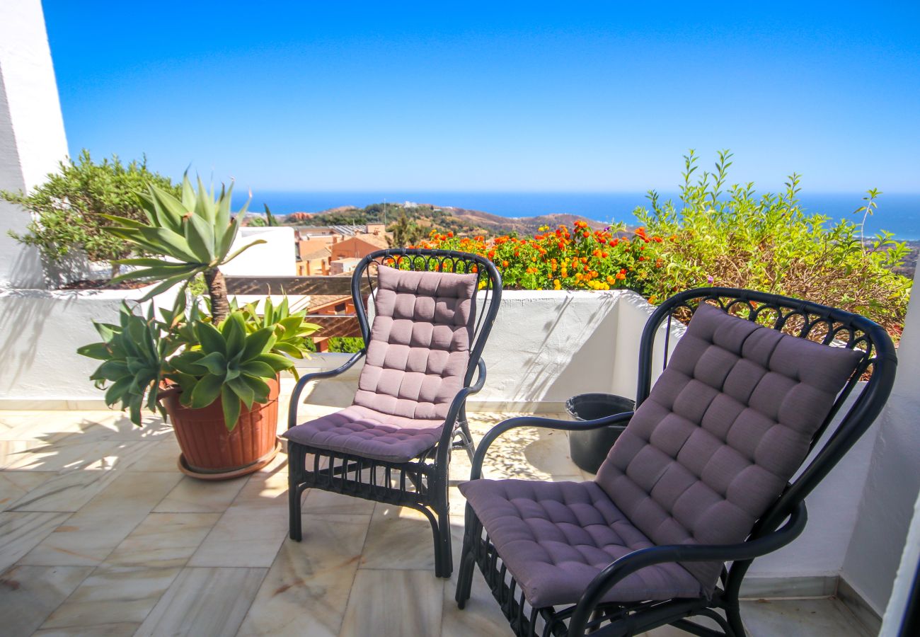 Apartment in Ojen - Three bedroom apartment La Mairena Elviria 