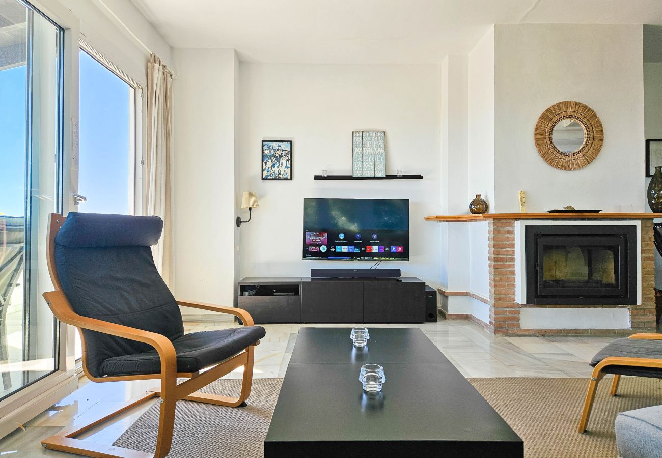 Apartment in Ojen - Three bedroom apartment La Mairena Elviria 