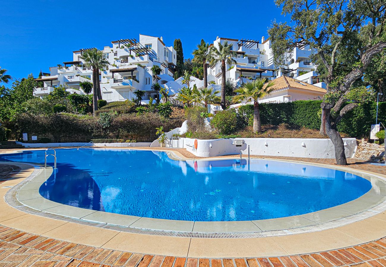 Apartment in Ojen - Three bedroom apartment La Mairena Elviria 